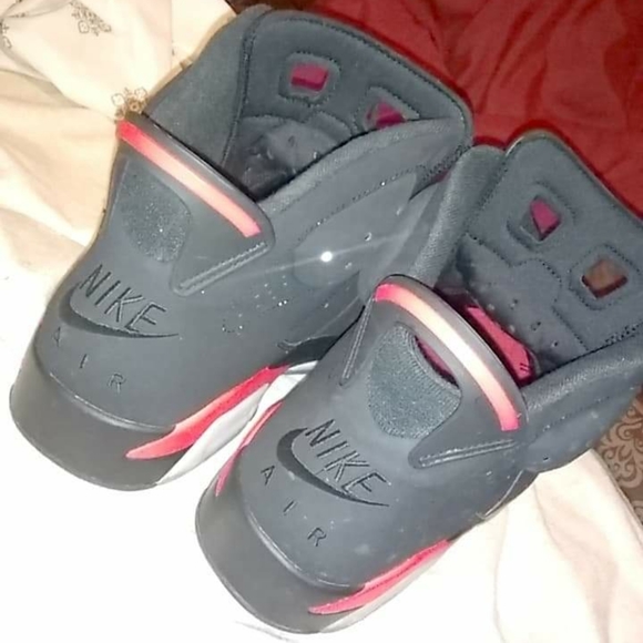 Retro Jordan 6's - Picture 2 of 4